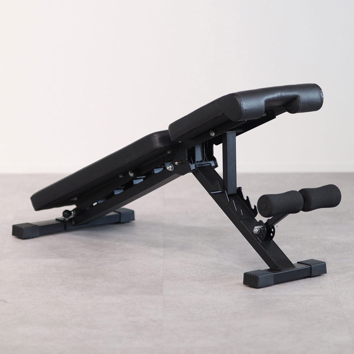 楽天市場】☆最大6,000円OFFクーポン 3/3〜3/11☆トレーニングベンチ