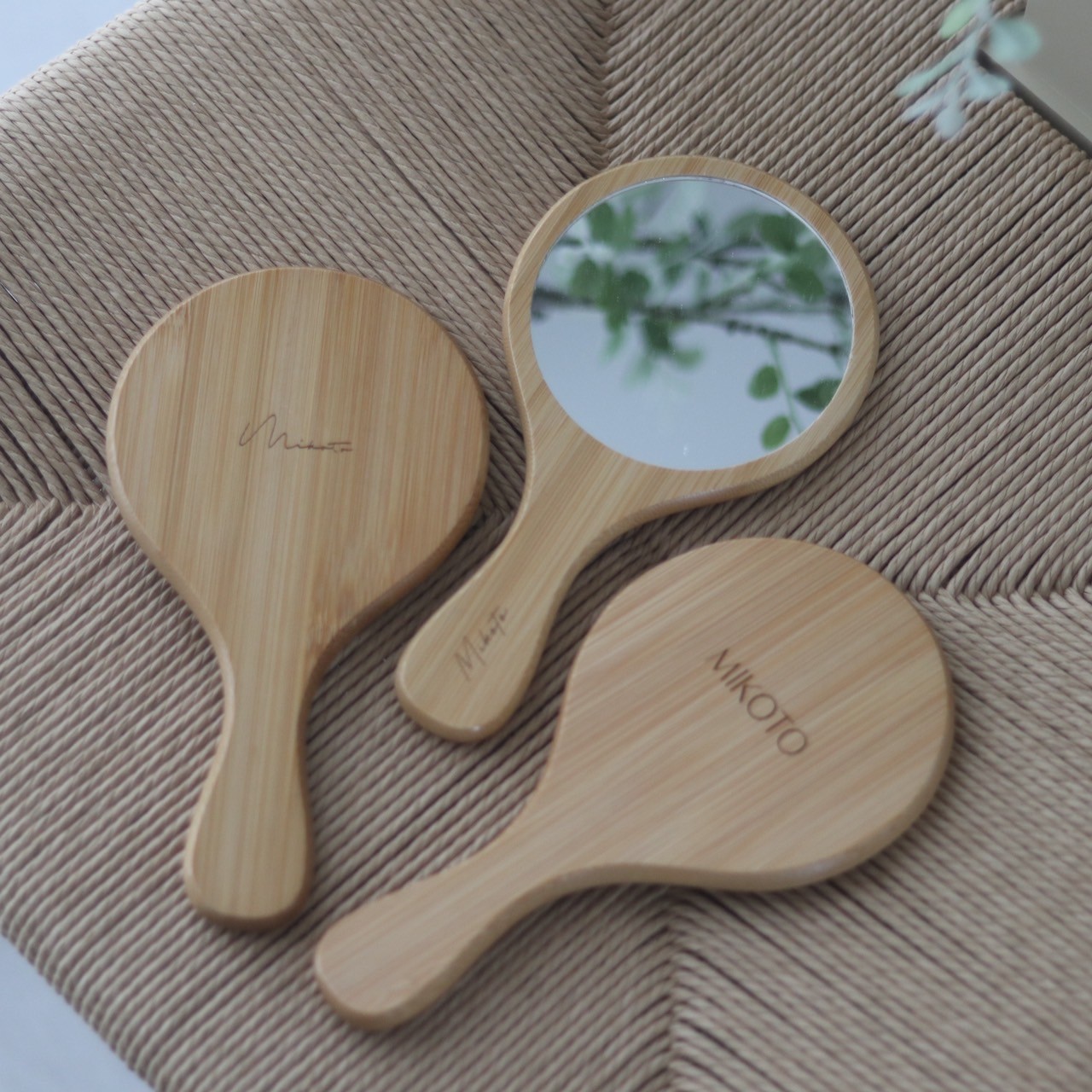 楽天市場】【名入れオーダー可】 バンブーミラー 木製 手鏡 3 フォント