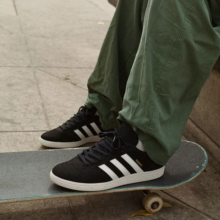 楽天市場】adidas アディダス スニーカー スケートボード ブセニッツ
