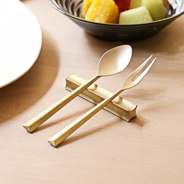 楽天市場】FUTAGAMI カトラリーレスト 流星 小 （2ケ入） 真鍮 真鍮鋳