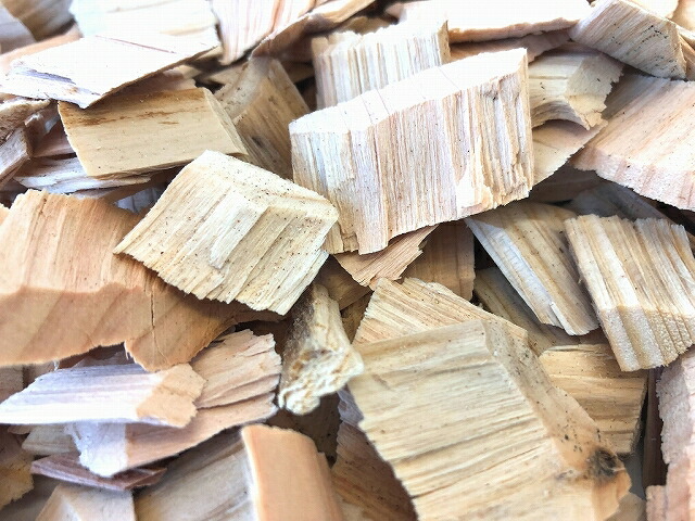 楽天市場】ひのきウッドチップ 100L（50L×2袋）国産ヒノキ使用