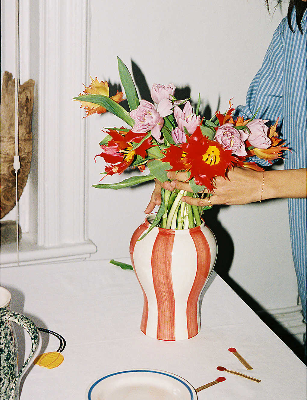 楽天市場】HAY ソブレメサ ストライプ柄 小型ストーンウェア花瓶 22cm