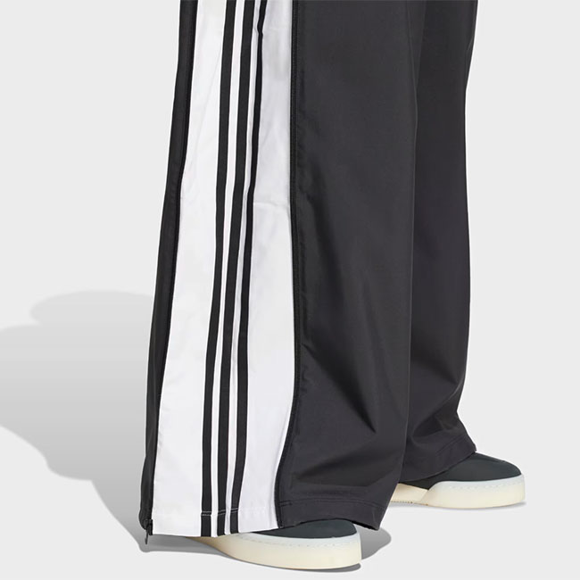 新品】adidas トラックパンツ 黒 L BEAMS ストレートS88092 BEAMS