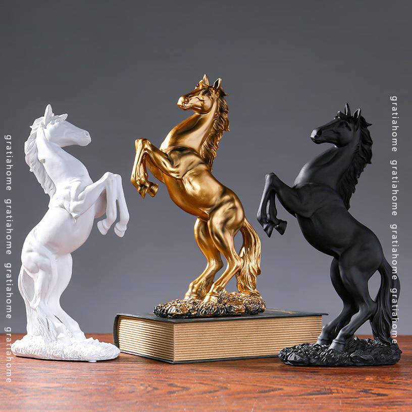 楽天市場】500円OFFクーポン 北欧雑貨 置物 オブジェ 馬の置物 風水