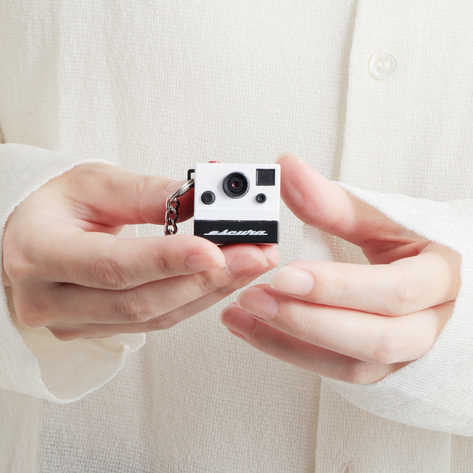 楽天市場】ESCURA Retro1 レトロ1 デジタルミニカメラ 超小型 デジタル