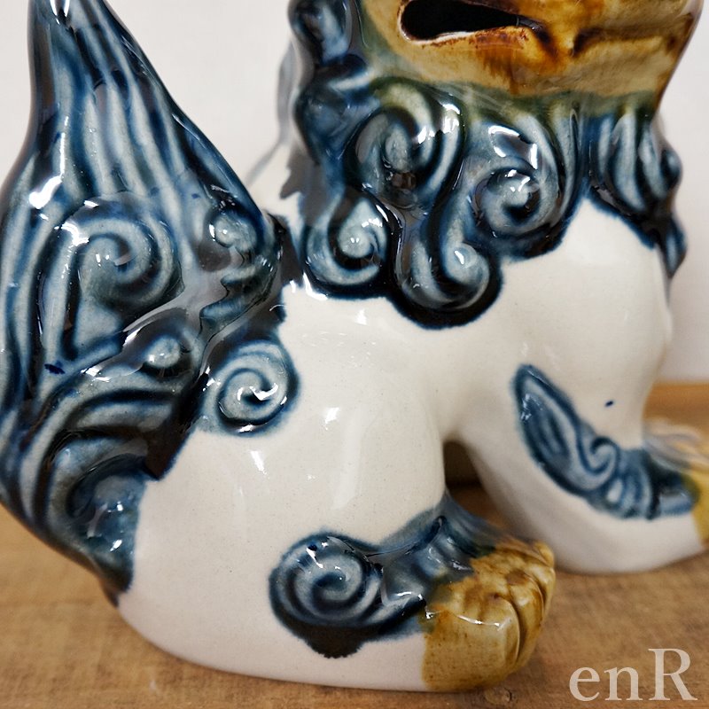 楽天市場】シーサー 置物 おきもの 中立 高さ16cm ゴス | 琉球焼 朝日