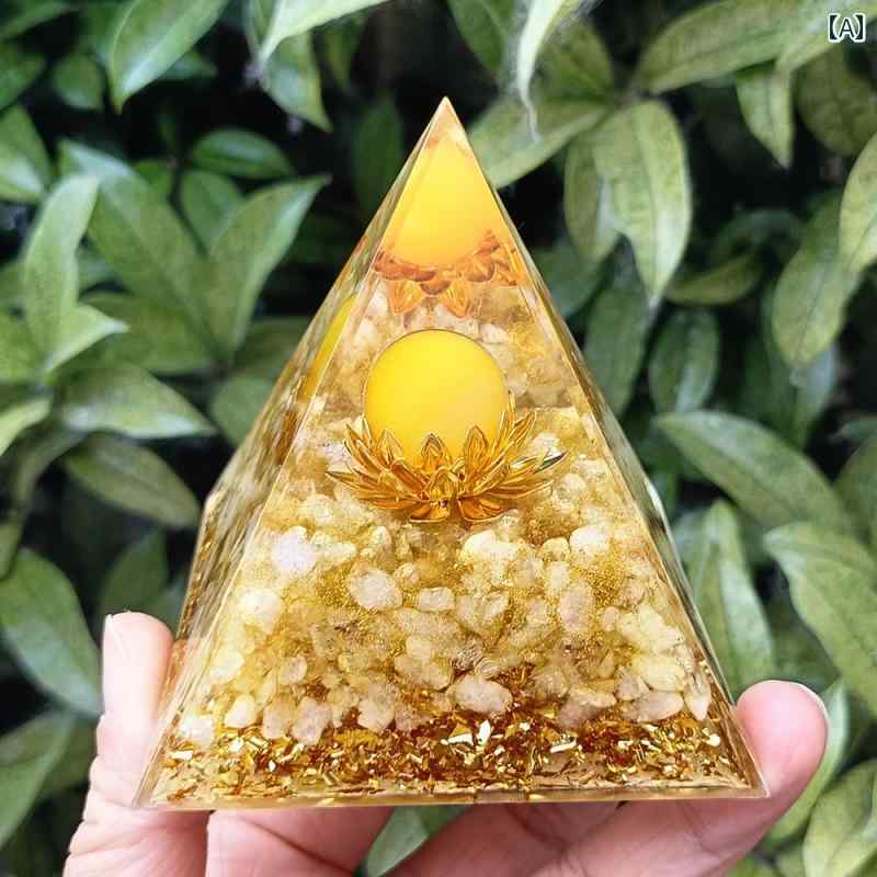 楽天市場】ピラミッド 置物 車内飾り 小物 アクリル シェル シトリン