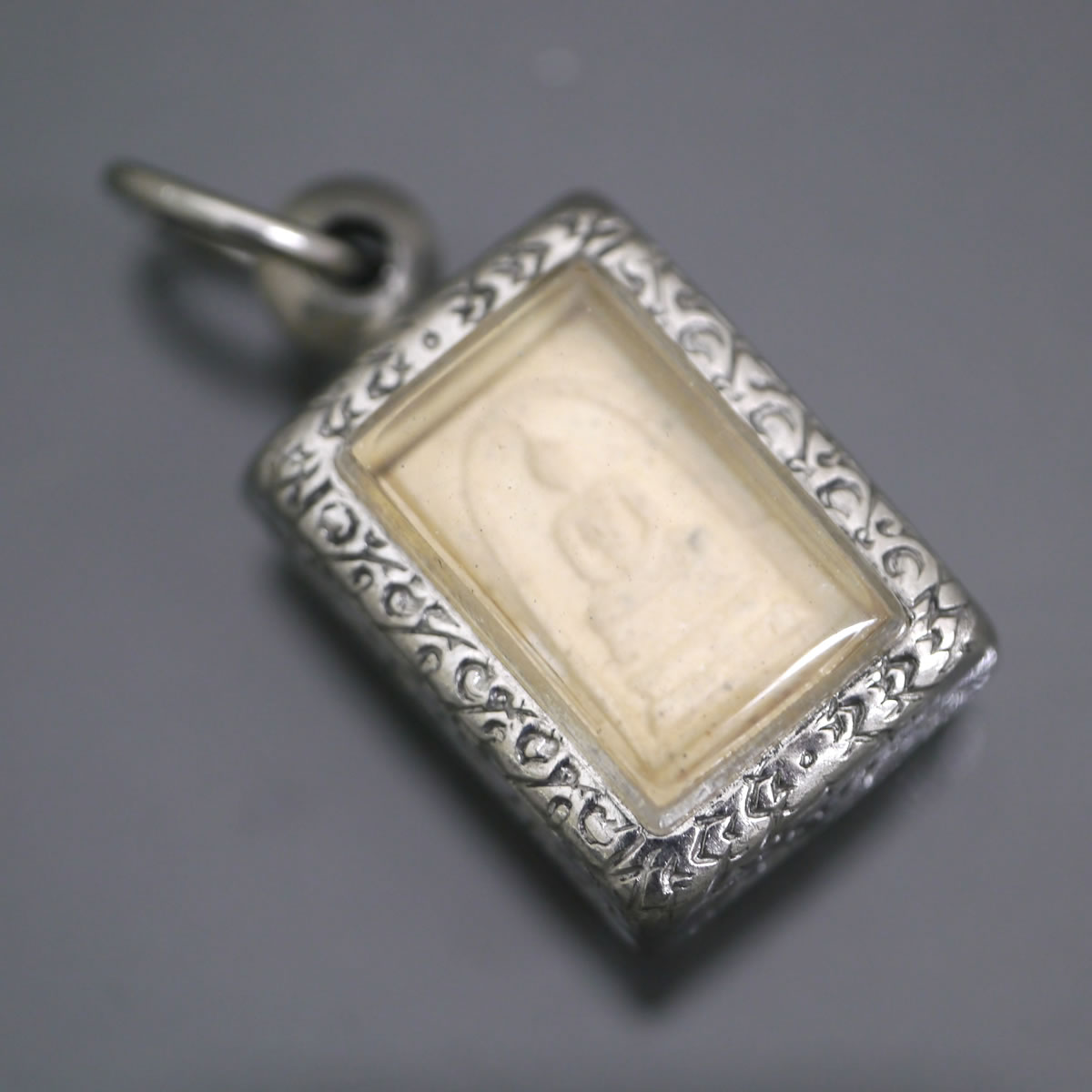 楽天市場】タイ-ワット・ラカンのプラクルアン 「プラ・ソムデット