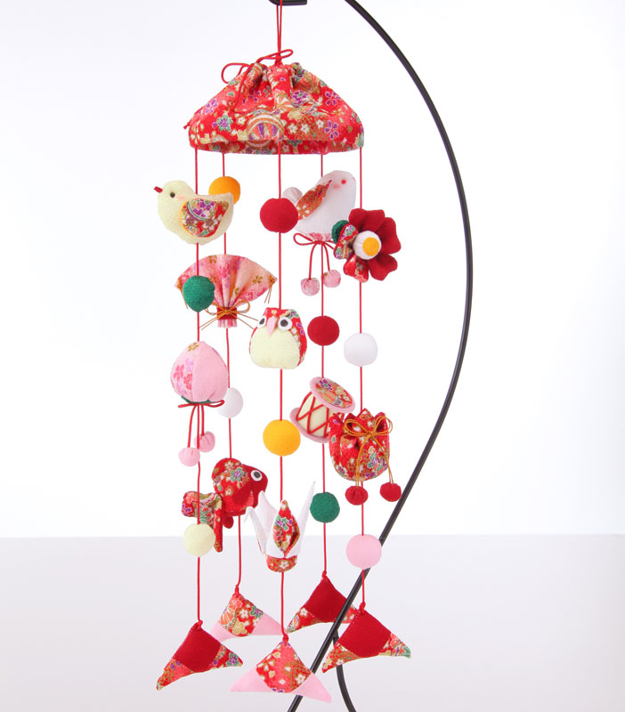 楽天市場】縁起物モチーフ「傘宝つるし雛5本飾り」（赤）手作りキット
