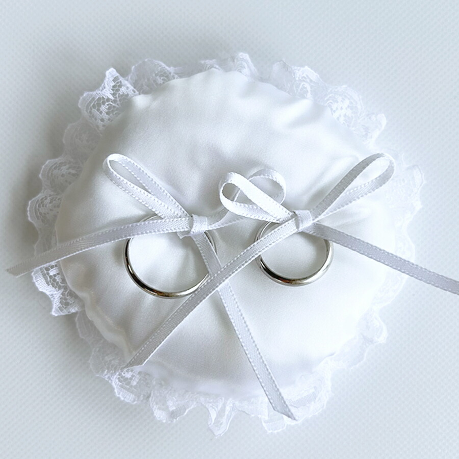 楽天市場】クラウン型 リングピロー 完成品 結婚指輪を結べるタイプ
