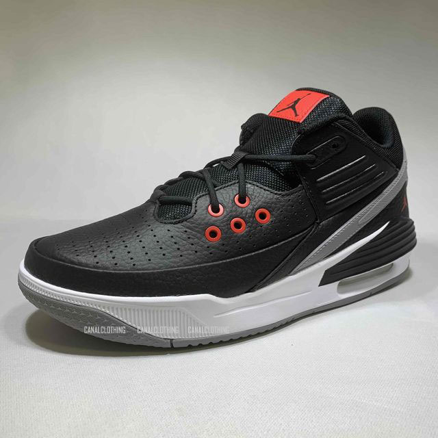 楽天市場】【あす楽対応】NIKE JORDAN MAX AURA 5DZ4353-061ナイキ