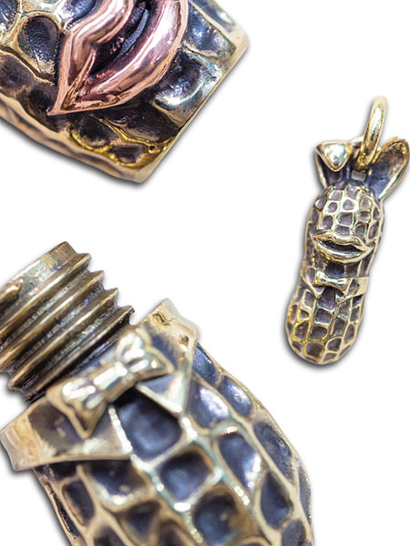 楽天市場】PEANUTS&CO. ピーナッツカンパニー 【 STASH BUNNY PEANUTS