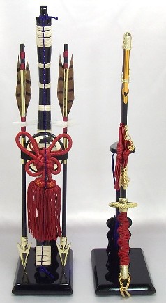 楽天市場】【五月人形】弓太刀(赤紐) 13号 : 人形の一藤