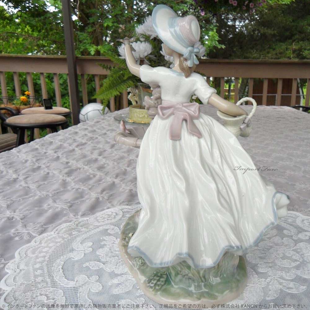 楽天市場】リヤドロ 春を告げる小鳥たち 少女 置物 01006106 LLADRO