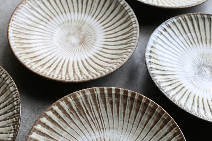 楽天市場】小鹿田焼(おんたやき) 坂本工窯の器 刷毛目模様 8寸皿（直径