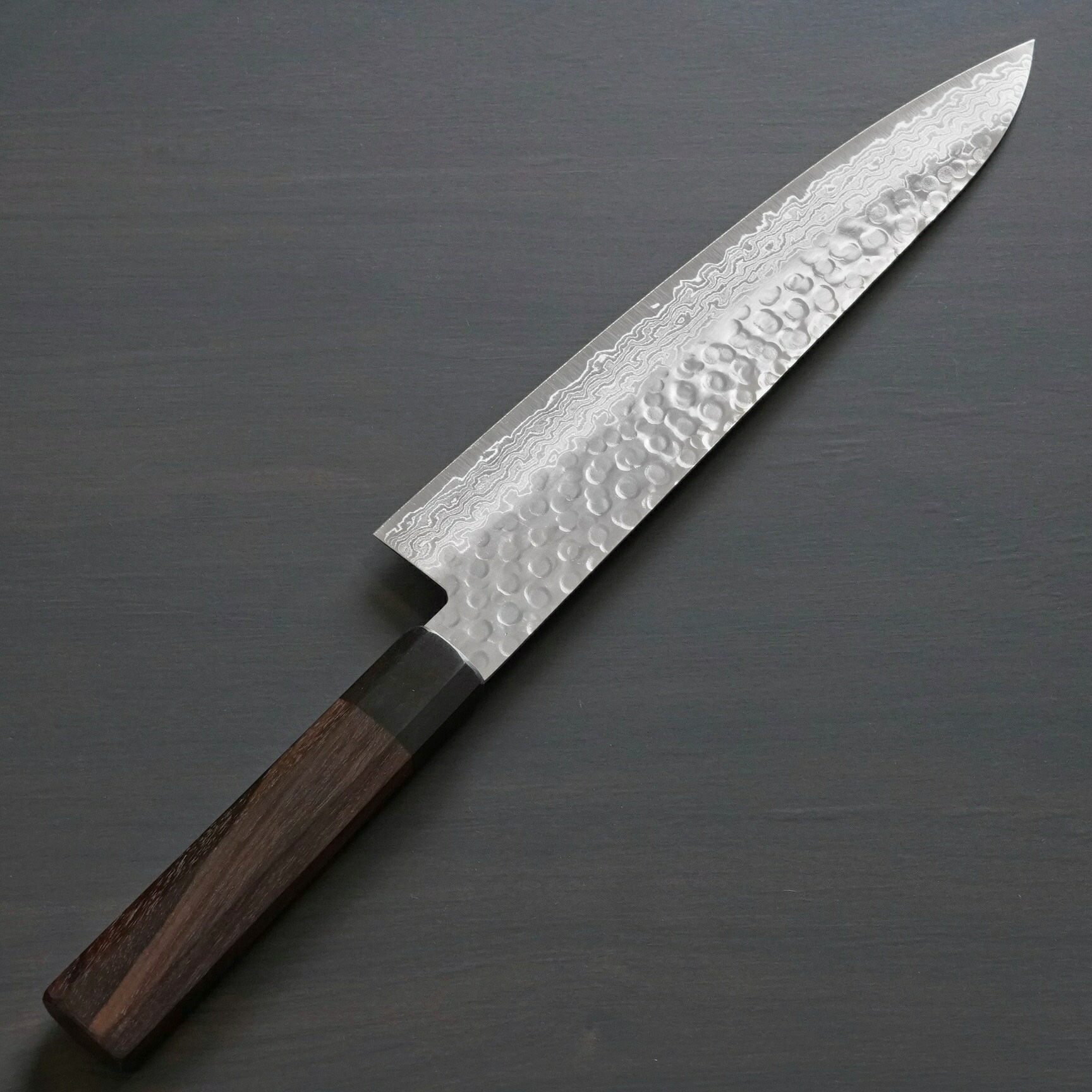 楽天市場】包丁 和牛刀 240mm 45層ダマスカス AUS10 ステンレス 槌目