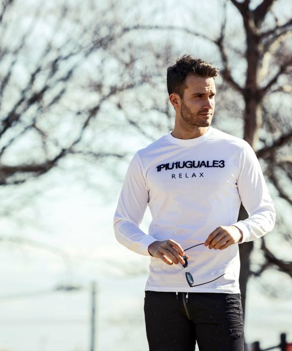 楽天市場】1PIU1UGUALE3 RELAX ウノピゥウノウグァーレトレ リラックス