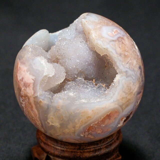 楽天市場】【特選】桜瑪瑙ジオード丸玉 55mm フラワー結晶 招福招財