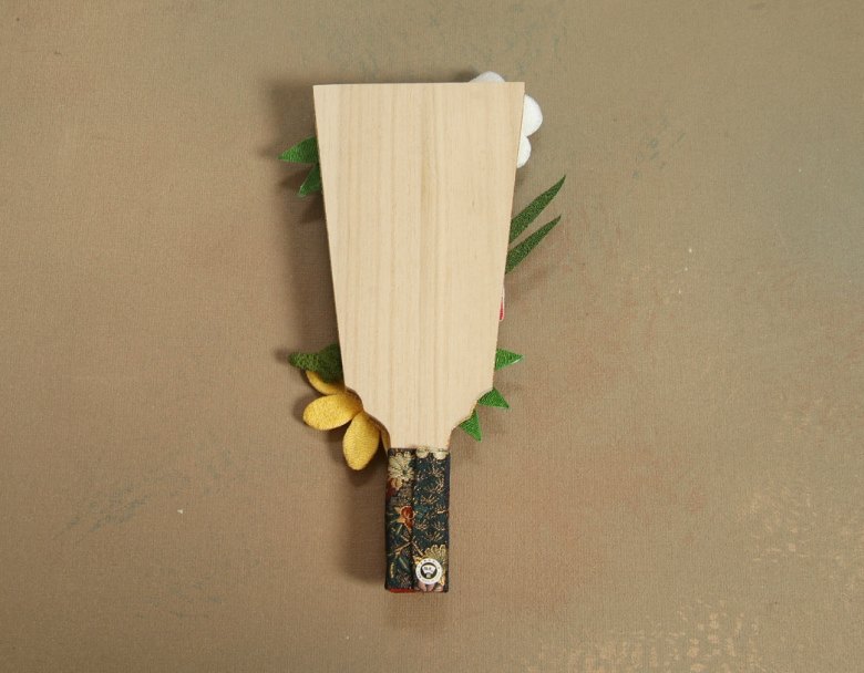 楽天市場】羽子板 ちりめん細工羽子板飾り 四君子 お正月飾り 木製