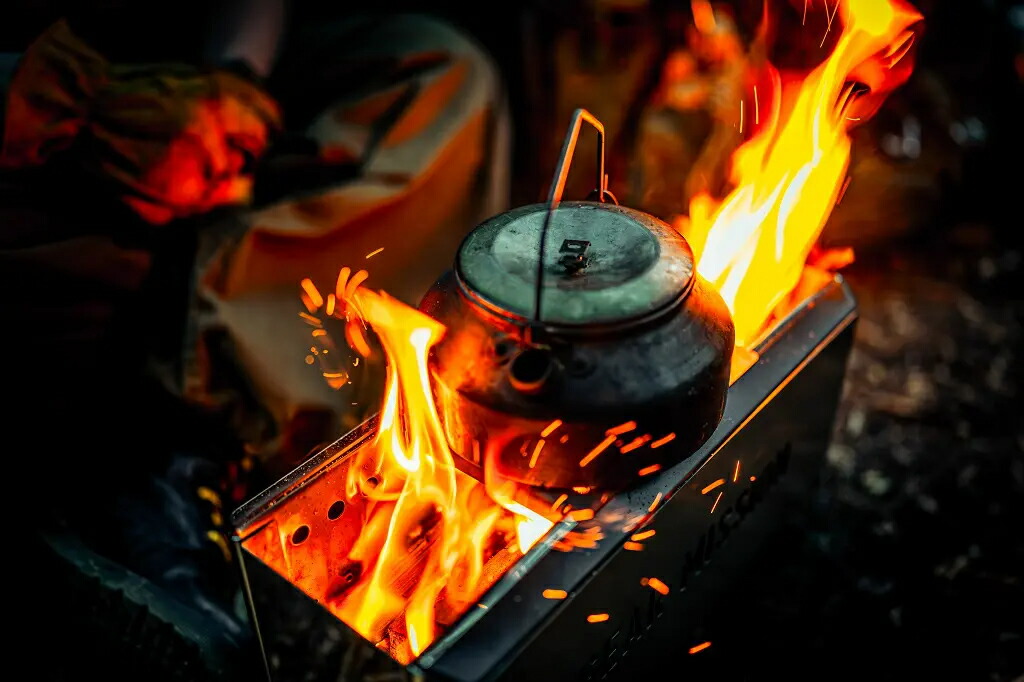 楽天市場】焚き火台 五徳 ギアミッション トヨトミ 焚き火台 ごとく