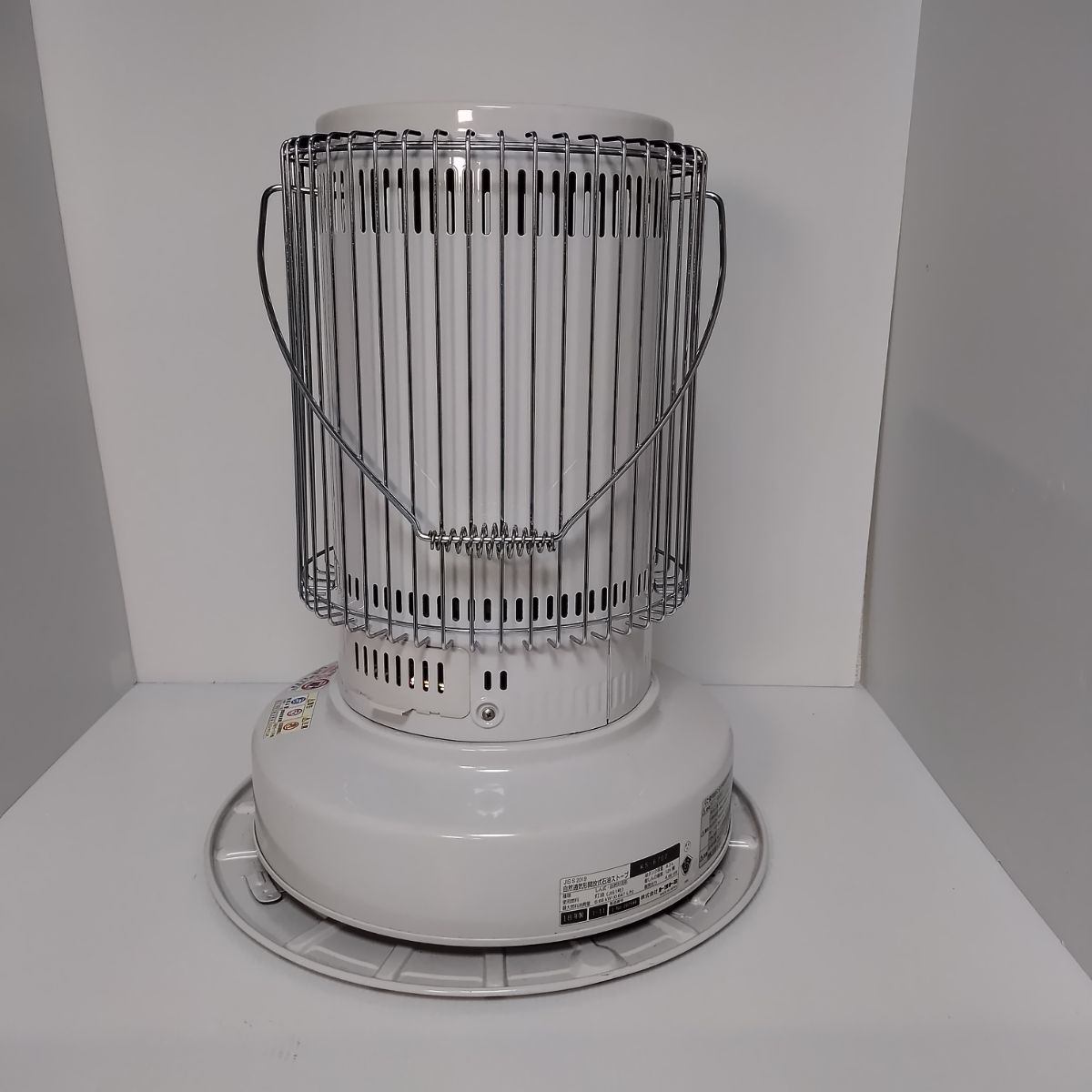 楽天市場】【中古】 トヨトミ 石油ストーブ KS-6700 ホワイト 18年製