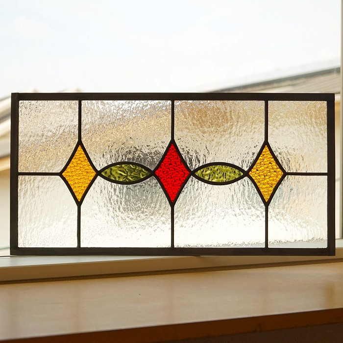 楽天市場】ステンドグラス パネル 住宅用 ダイヤと楕円 長方形 レッド