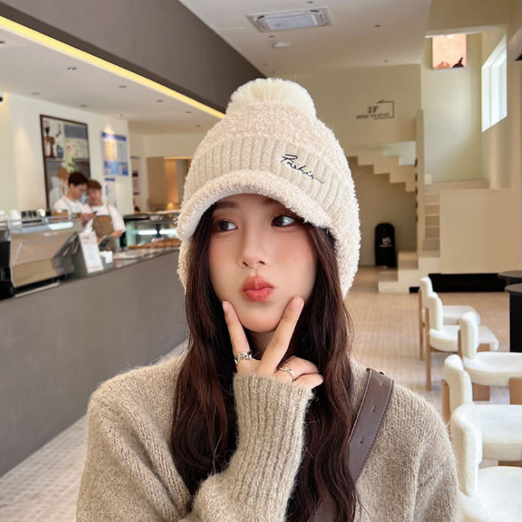 楽天市場】ニット帽 耳あて ニットキャップ ポンポン付き 防寒