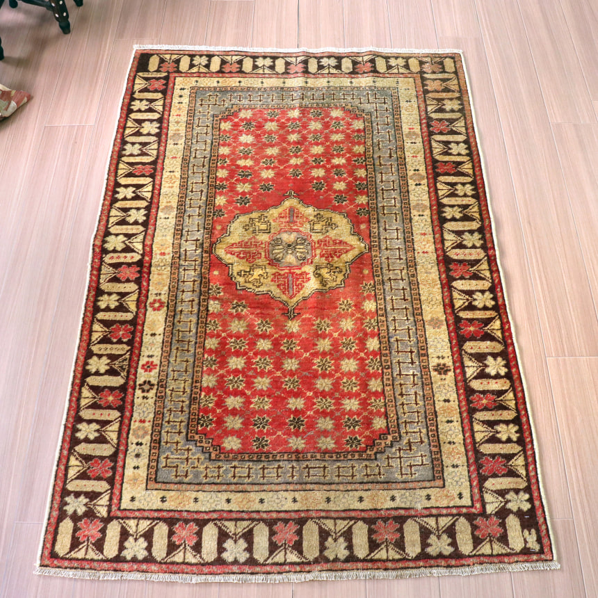 楽天市場】トライバルラグ トルコ絨毯 手織り 162×106cm アナトリア