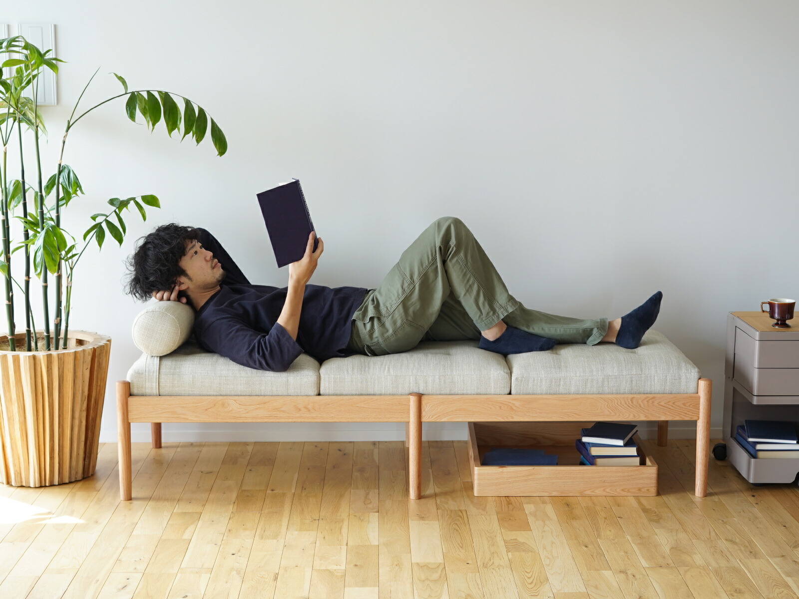 楽天市場】【無料生地サンプル有】 全20色 マルニ60+ ベンチソファ