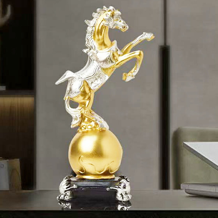 楽天市場】2026年干支【金馬開運置物】樹脂製 馬 風水 インテリア 高さ