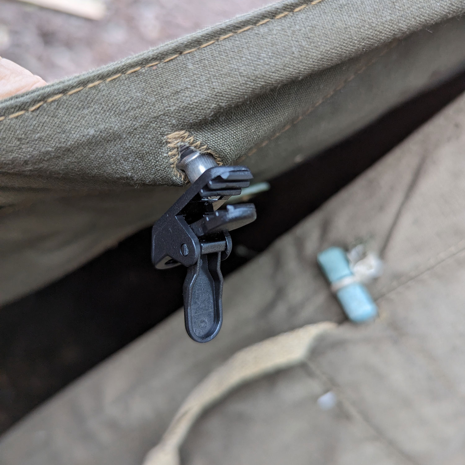 楽天市場】軍幕連結用ボタンクリップ 複数個セット ポーランド軍