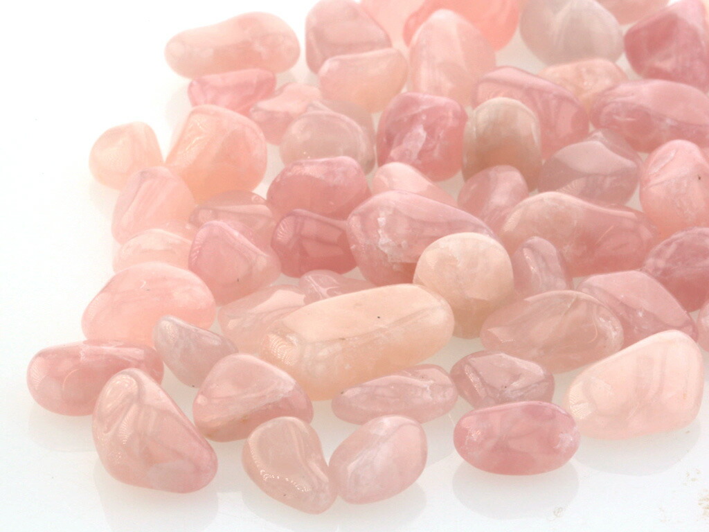 楽天市場】ローズクォーツ さざれ Mサイズ 100g | 細石 浄化
