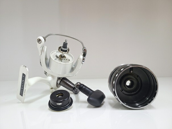 楽天市場】【中古品】 ダイワ Daiwa スピニングリール 09 カルディア