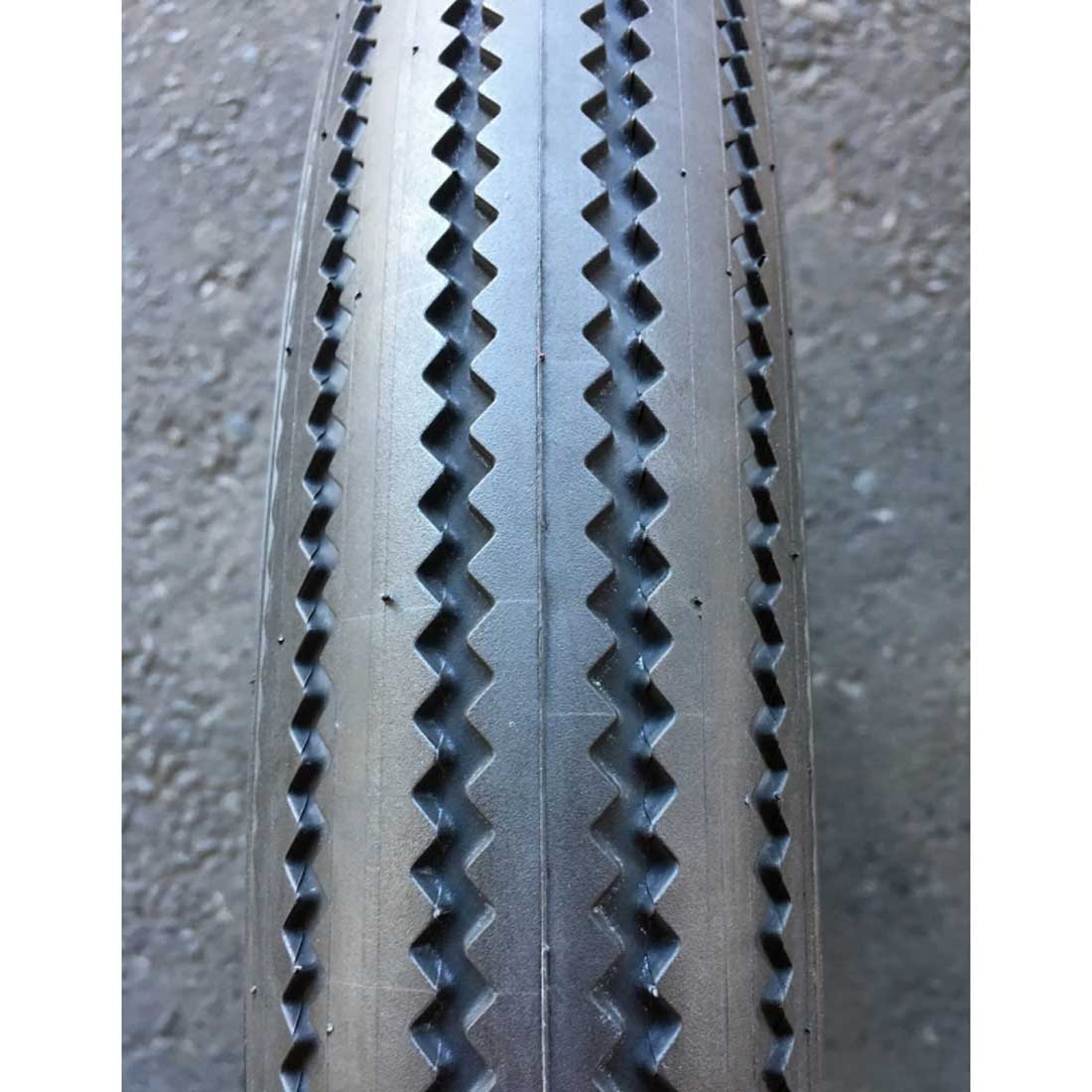 楽天市場】自転車 タイヤ VEE TIRE ZIG-ZAG 26×4.0 ワイヤービート