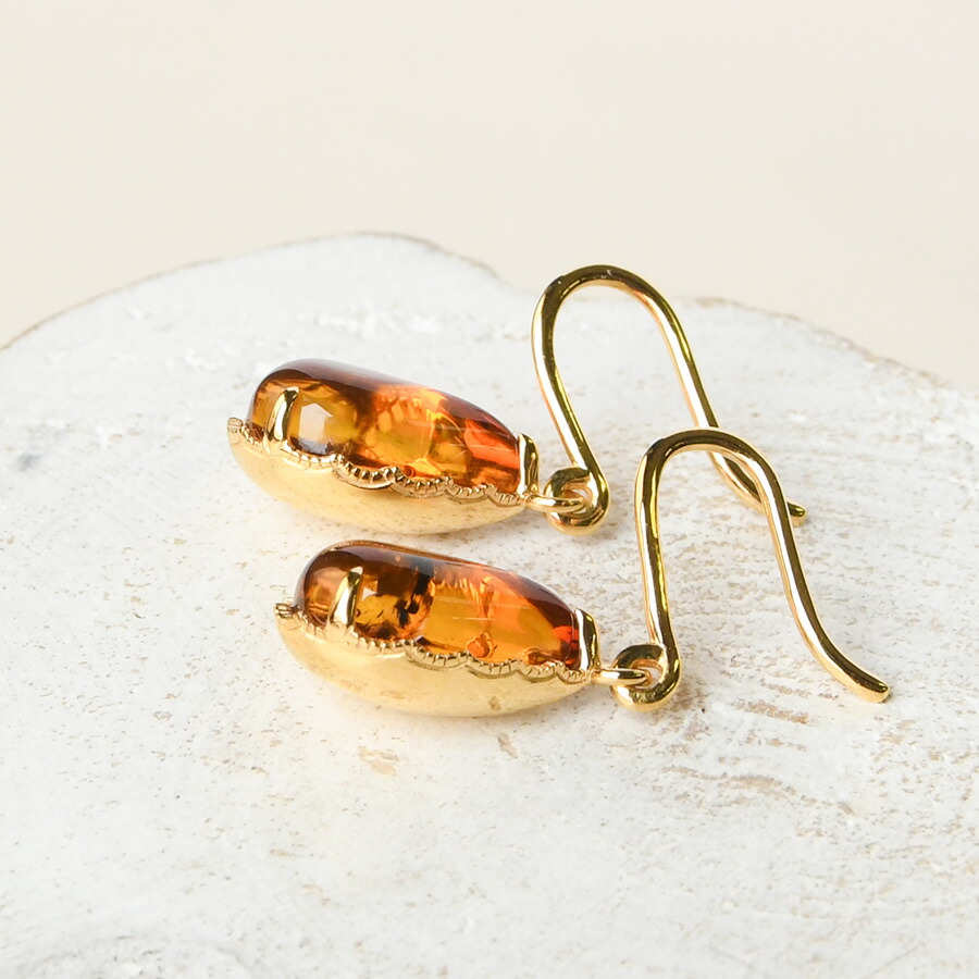 楽天市場】碌山 ドロップ アンバー ピアス イヤリング つややかな琥珀