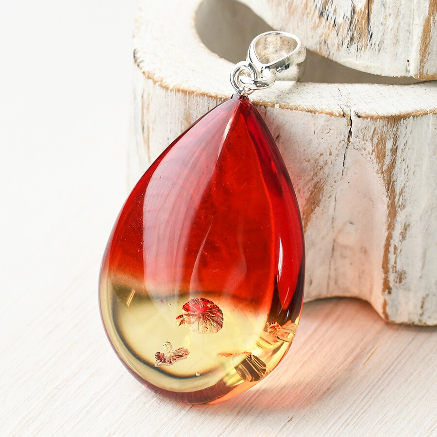 楽天市場】大粒 琥珀 バイカラー レッドアンバー ペンダントトップ