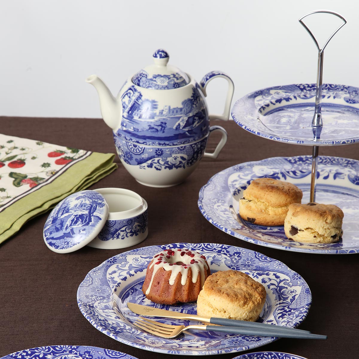 楽天市場】【P10倍・クーポン】スポード ブルーイタリアン プレート