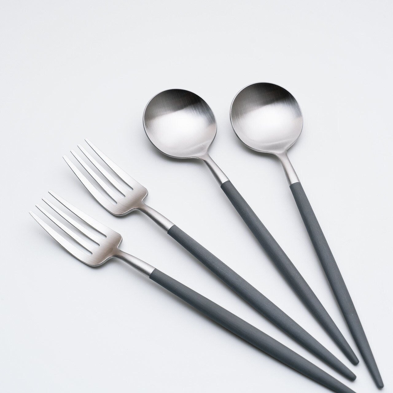 楽天市場】【正規取扱店】 クチポール GOA デザート 4本セット グレー