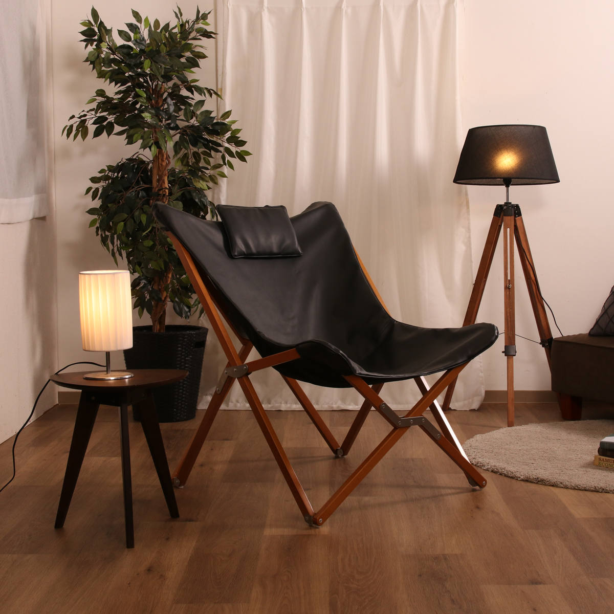 楽天市場】ラウンジチェア 折りたたみ レザー調 （ ピロー付き 幅広座