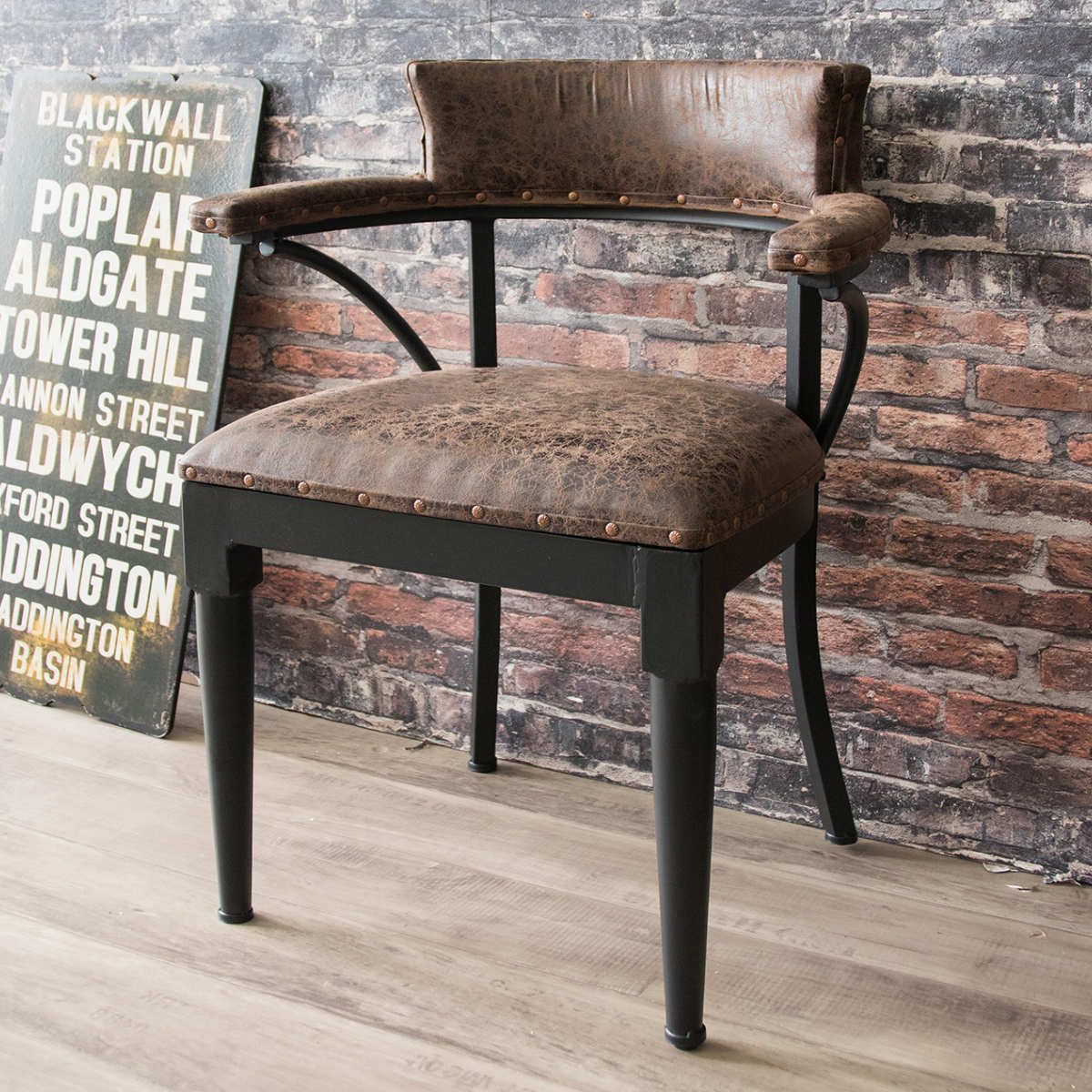 楽天市場】チェア 座面高50cm レザー調 ヴィンテージ加工 スタッズ