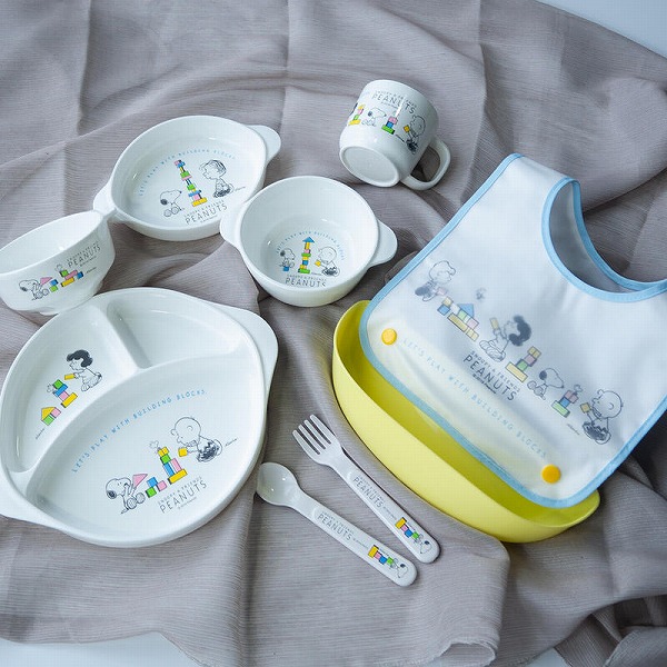 楽天市場】オーエスケー スヌーピー 子供用プラ食器とエプロンの7点