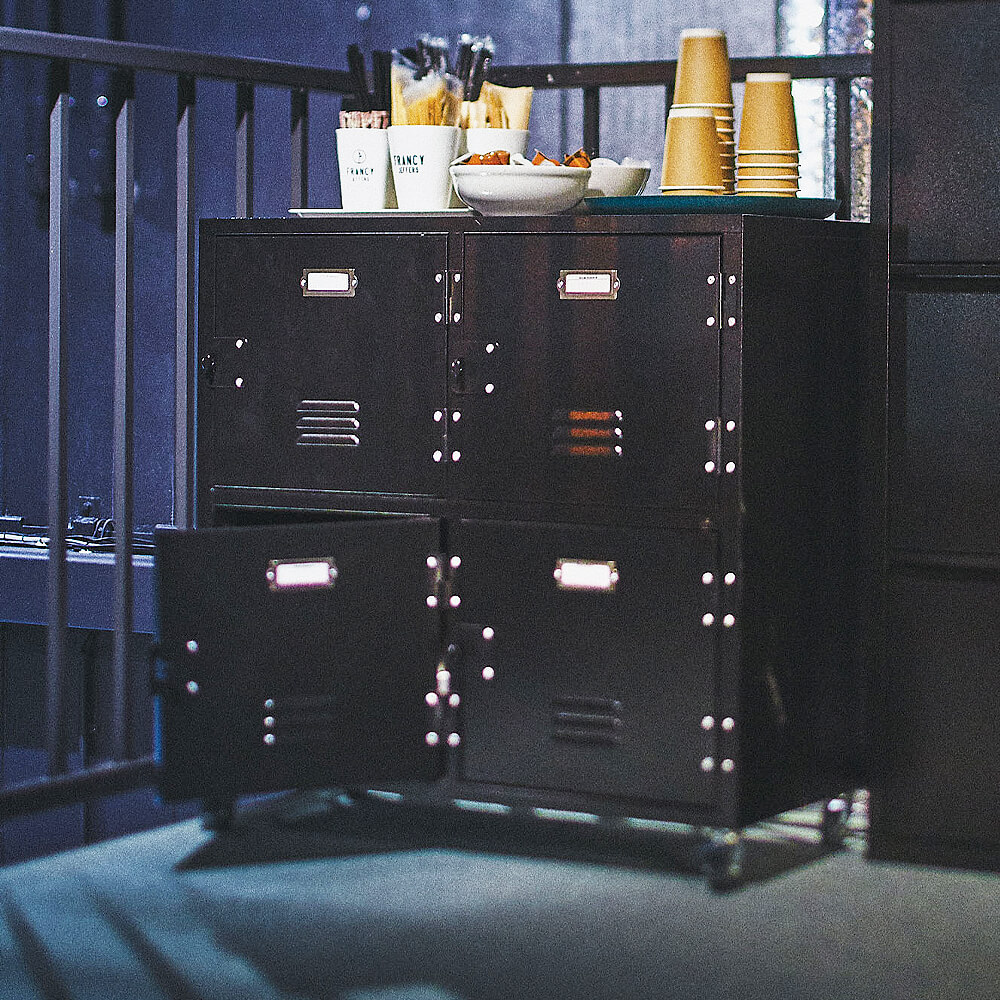 楽天市場】ロッカーチェスト 4段タイプ スチールロッカー風 チェスト