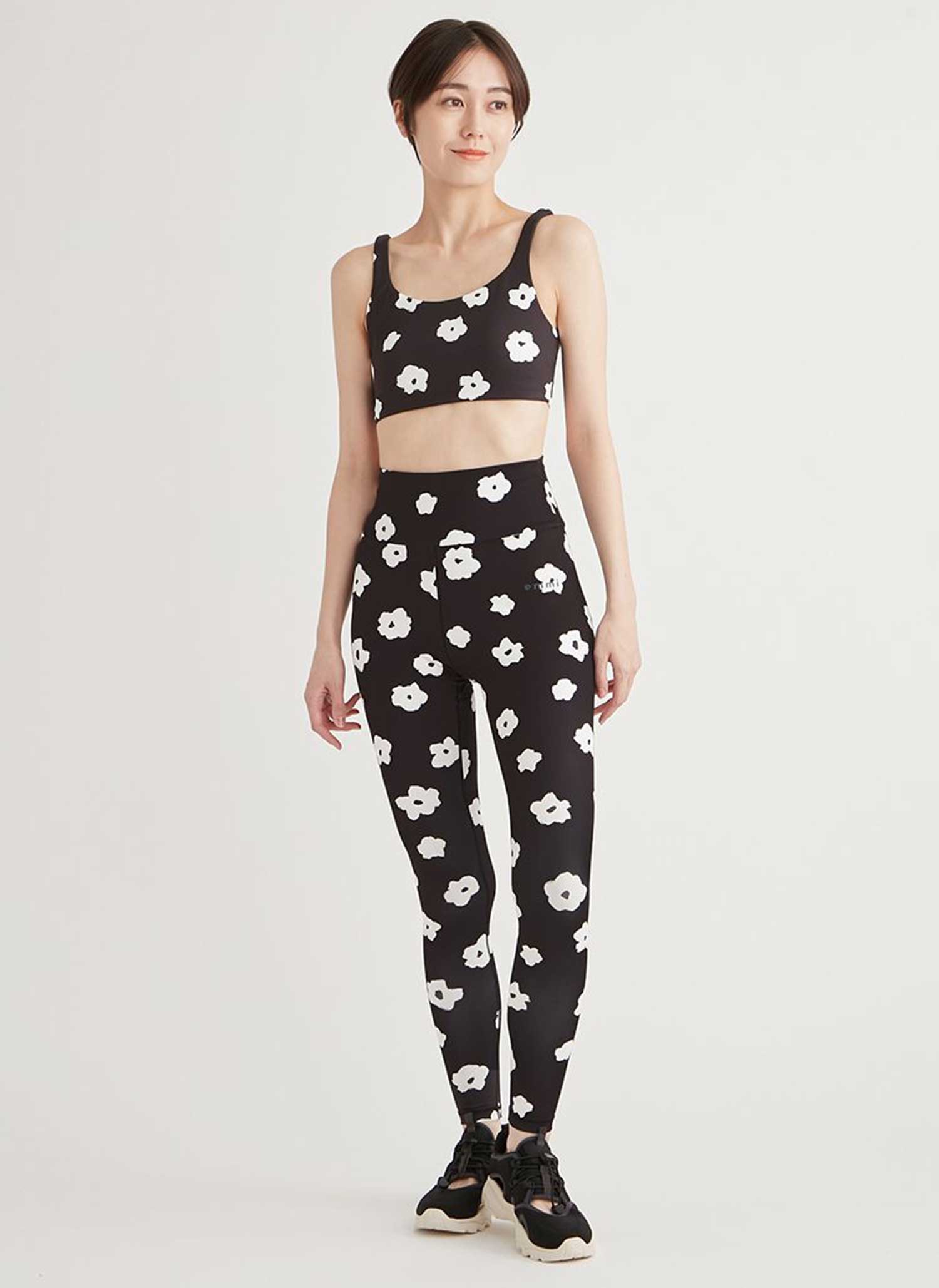 emmi デイジー 花柄 ヨガウェア UVカット 楽天市場】【月末800円