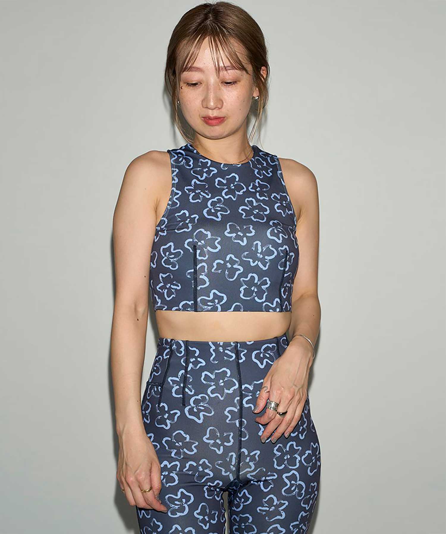 楽天市場】＼エントリーでP5倍／【5%OFF】エミ ヨガウェア emmi