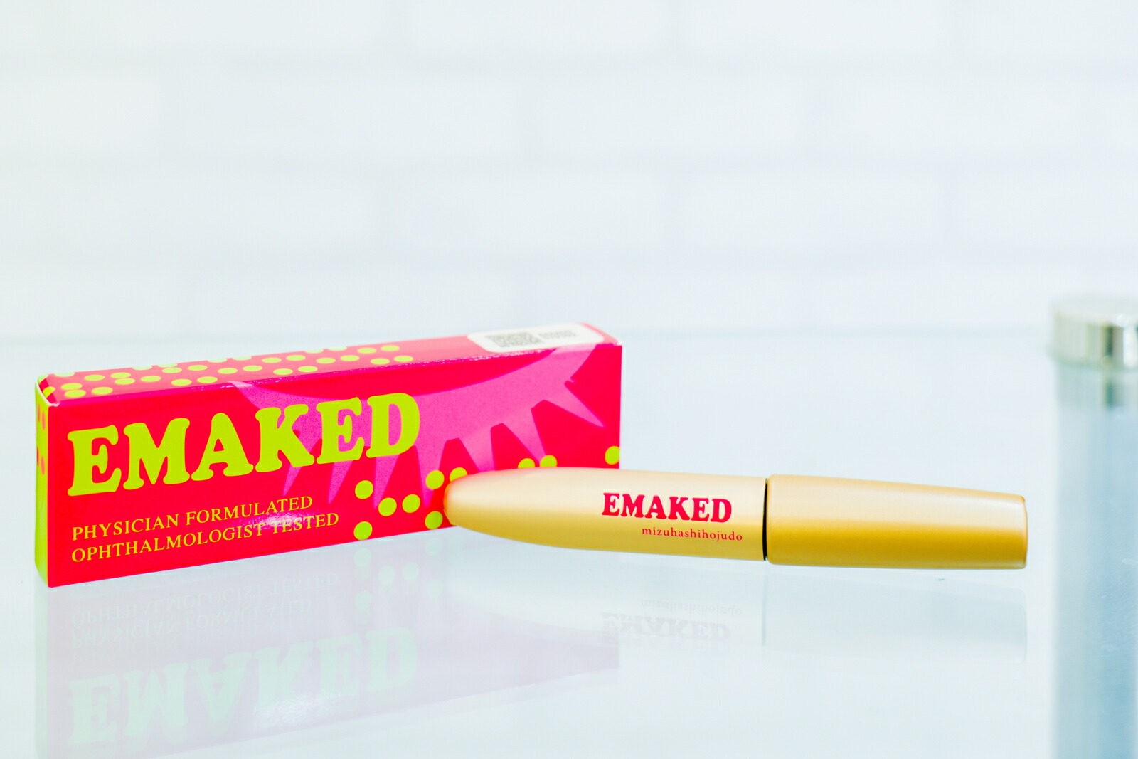 楽天市場】【正規品公認販売店】「エマーキット」まつ毛美容液（箱内に