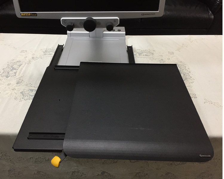 楽天市場】読書器 拡大器 折り畳み式据置型拡大読書器 メゾ