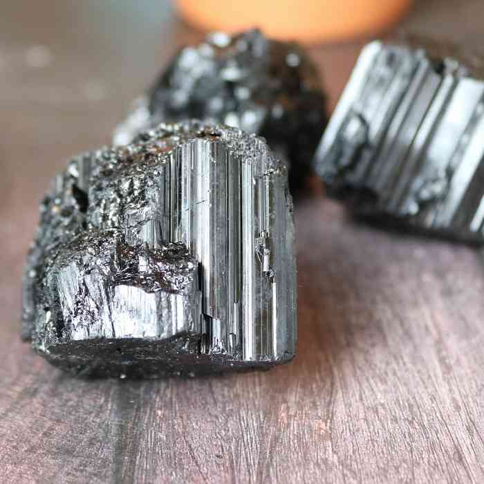 楽天市場】ブラック トルマリン 原石 1個 天然石 パワーストーン 電気