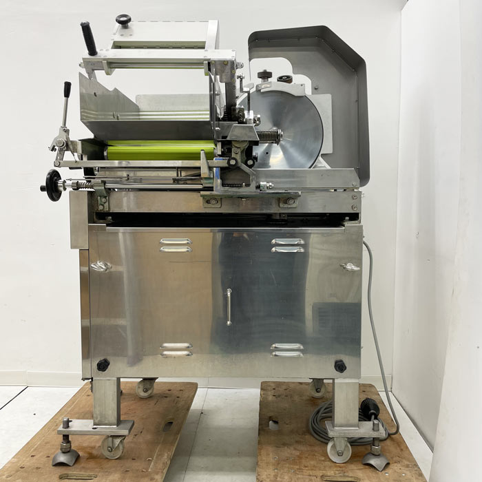 楽天市場】【送料無料】ミートスライサー NBC-330L2 なんつね 2012年