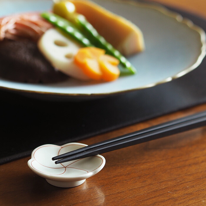 楽天市場】幸楽窯 錦 銀彩 捻り梅 / 箸置 有田焼 和食器 正月 お正月