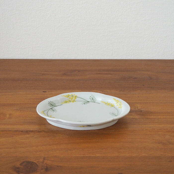 楽天市場】徳永遊心窯 色絵ミモザ 鍔型皿 小 / つば型 ツバ型 色絵